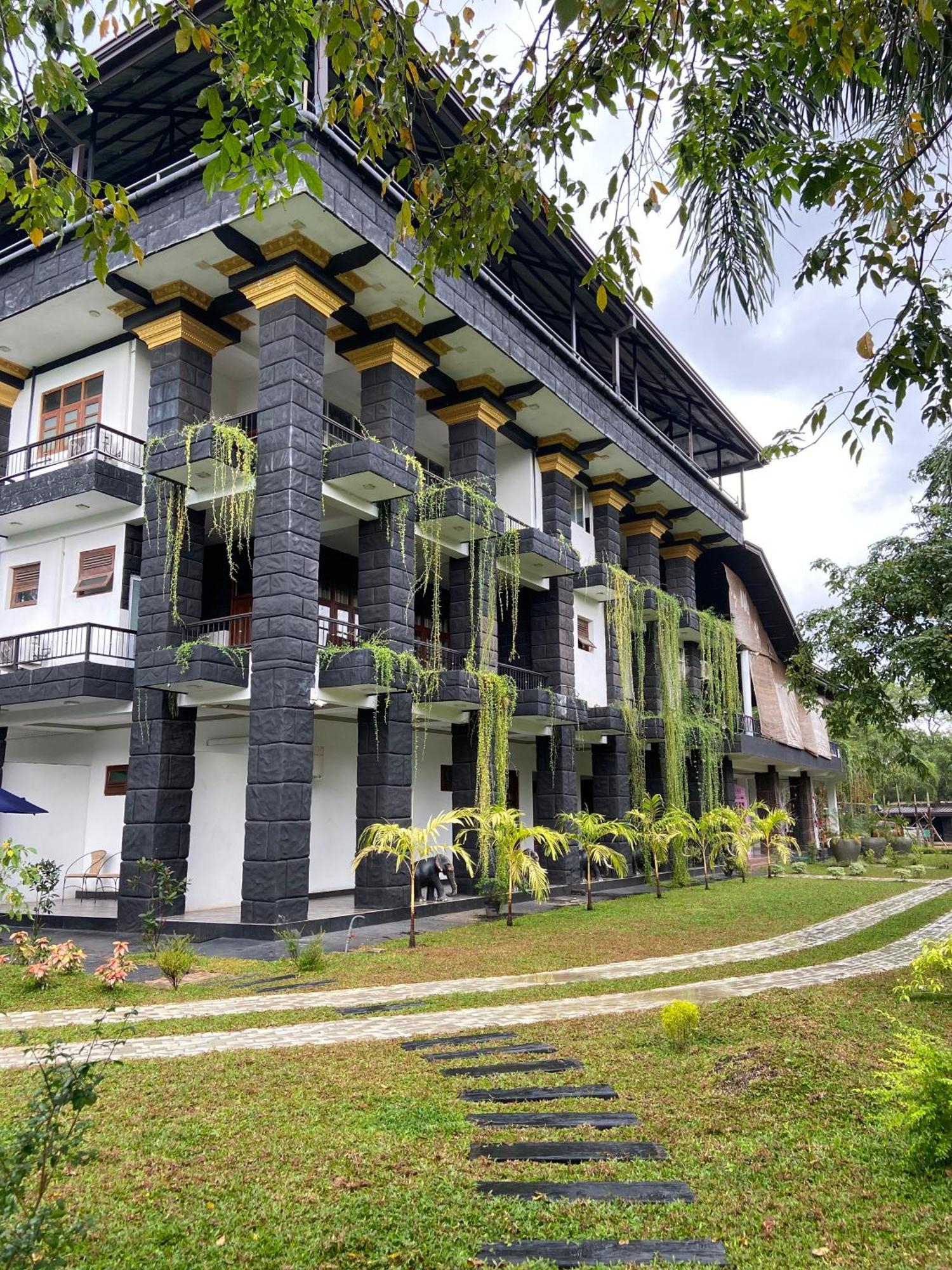 Sigiriya Kingdom Resort Дамбулла Экстерьер фото